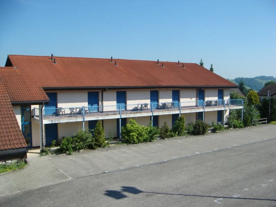 Ex centro sportivo con potenziale per nuovo utilizzo!