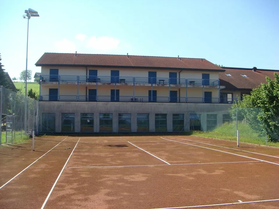 Ex centro sportivo con potenziale per nuovo utilizzo! – foto 9 di 17