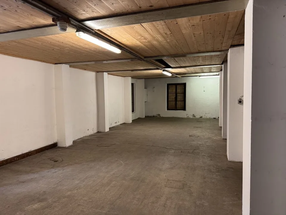 Lagerfläche im Zentrum von Worb
