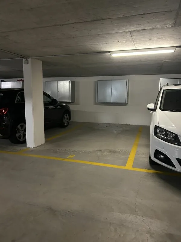 PLACES DE PARKING EN WÜRENLOS À LOUER