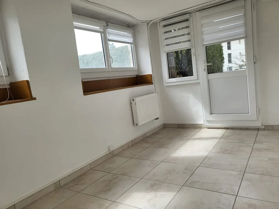 Bex : à louer local commercial lumineux et calme au cœur de Bex