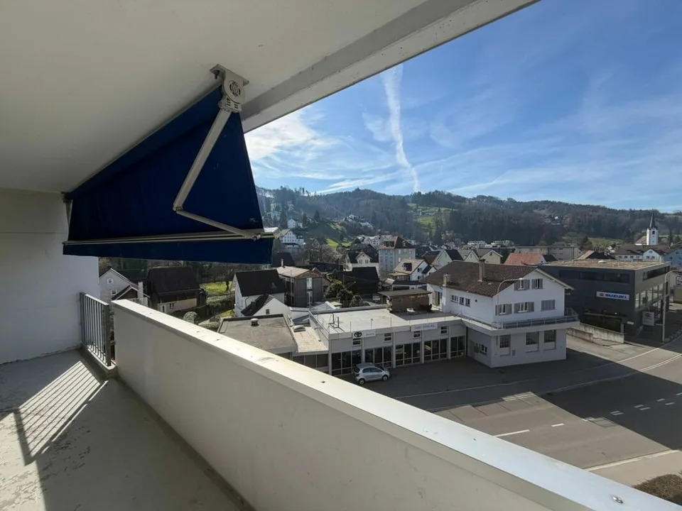 Appartement 4,5 pièces avec vue à couper le souffle à louer immédiatement !