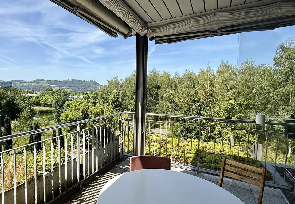 GRÜNES JUWEL IN DER STADT MIT SEPARATEM STUDIO