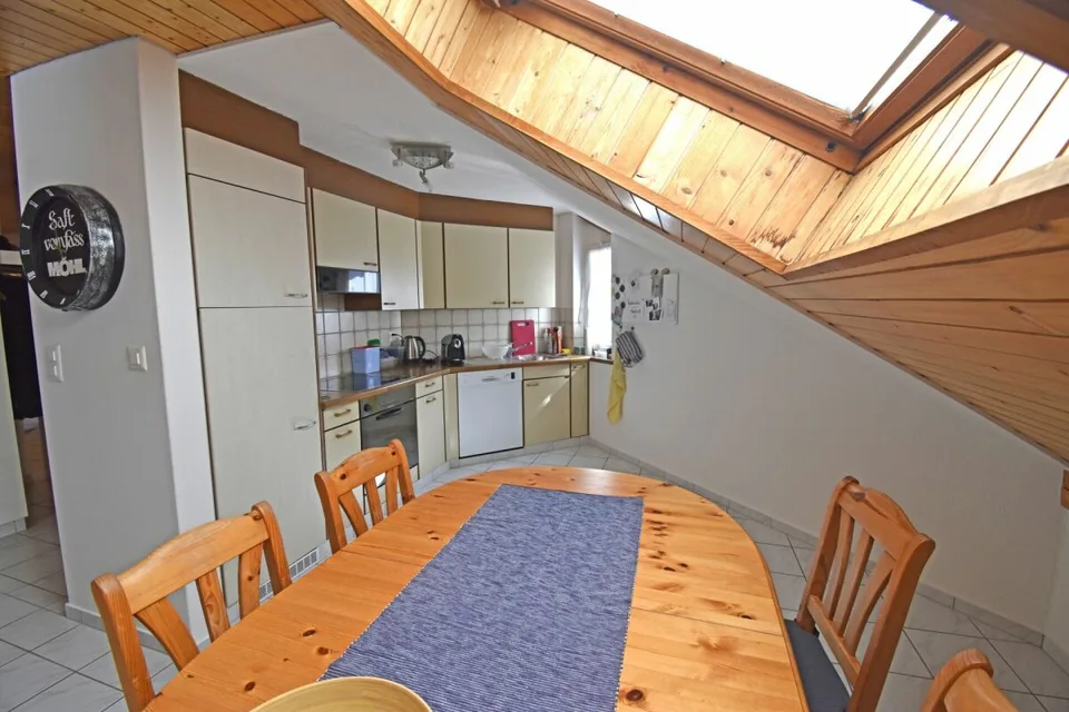 2.5-Zimmer-Dachgeschosswohnung in Schwarzenbach