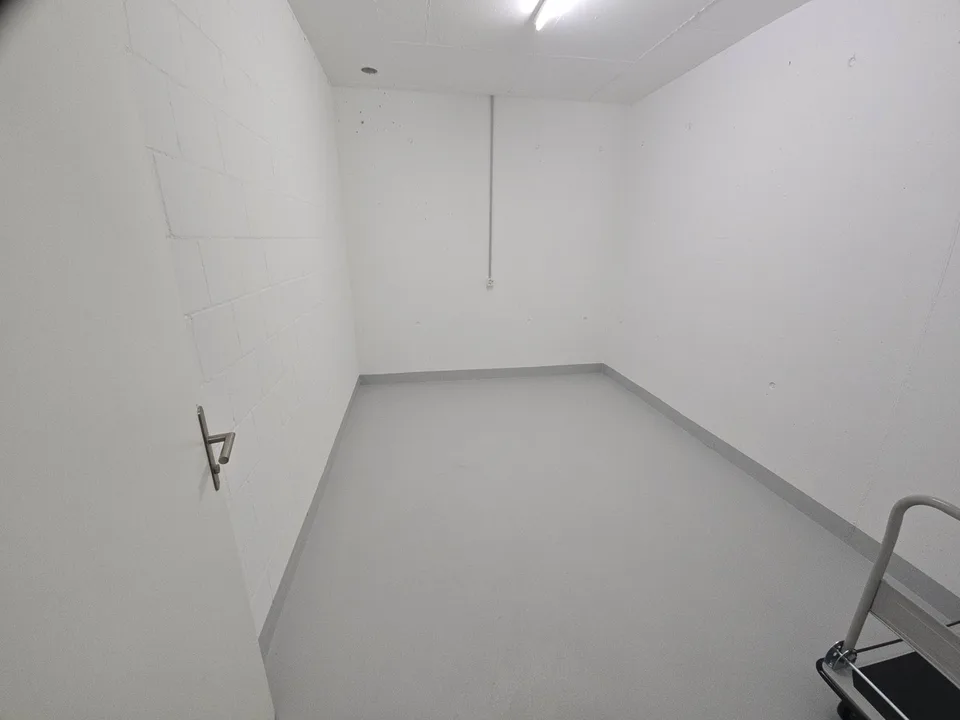 Storage rooms 11m2 - uncomplicated, modern and dry