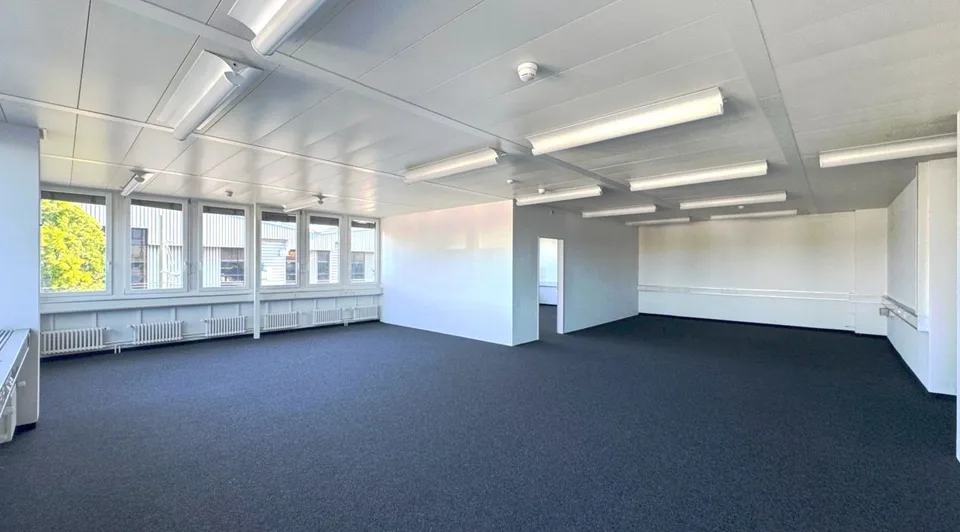 Lichtdurchflutete Bürofläche an hochfrequentierter Lage in Winterthur