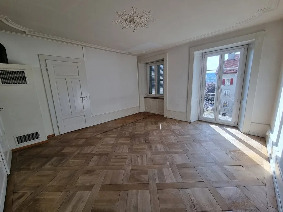 JOLI APPARTEMENT A LOUER AVEC BALCON