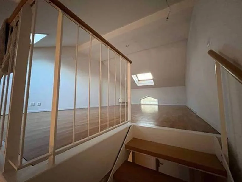 Wohnung mit 4.5 Zimmern im Herzen von Lausanne