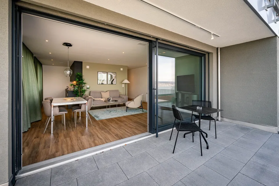 Apartments mit Designer Möblierung und voller Seesicht in Horgen/Zürich/Zug/Pfäffikon.