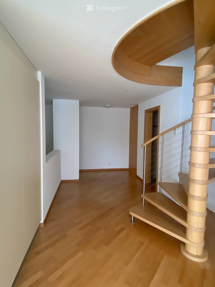 Incantevole appartamento maisonnette 3 locali a Samstagern