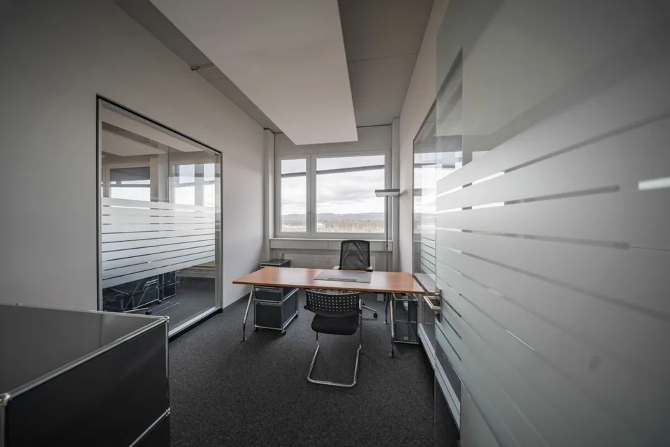 Moderne Bürofläche im Stücki Business Park Haus C – Foto 7 von 10