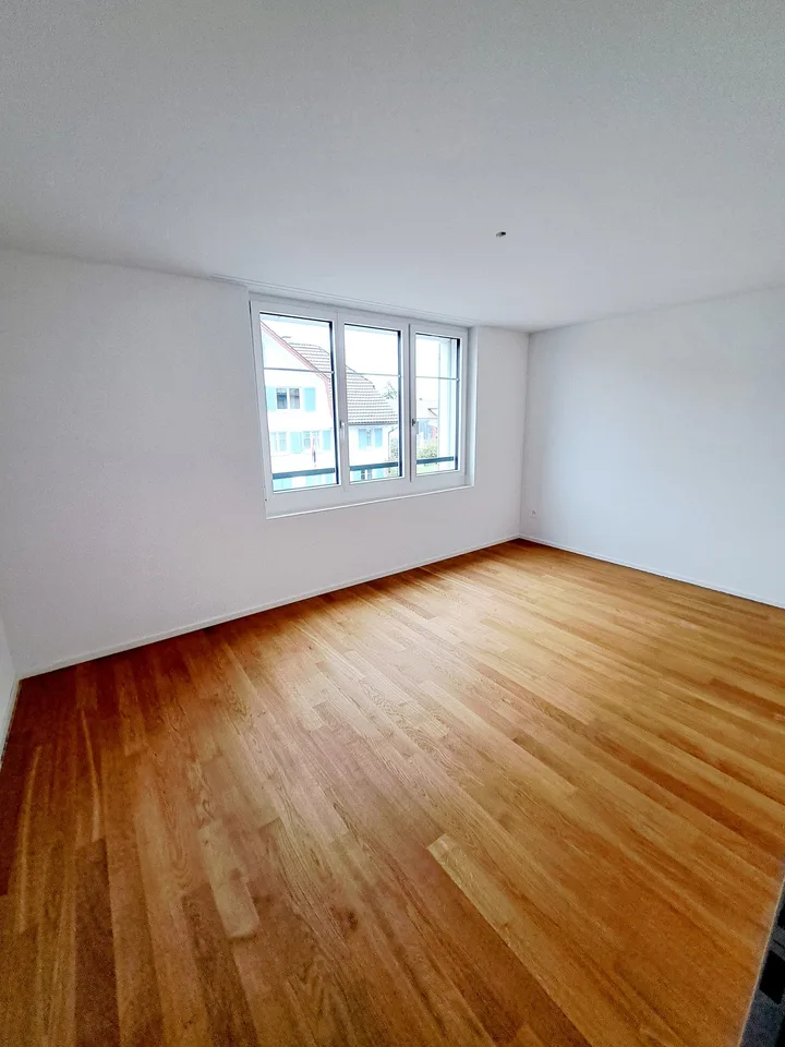 Grosszügig leben im Zentrum von Aadorf – Foto 4 von 12