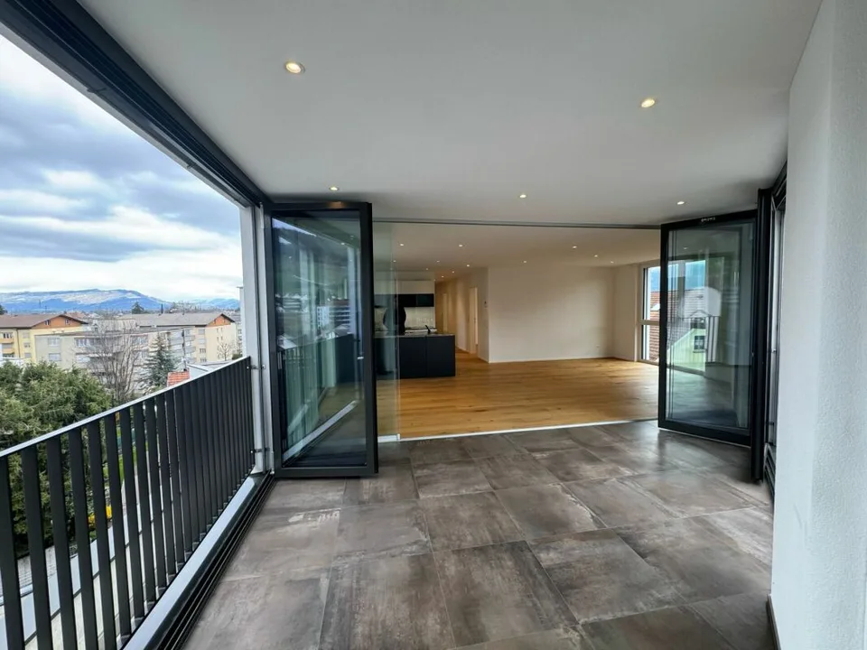 Wunderschöne moderne 3.5 Zimmerwohnung