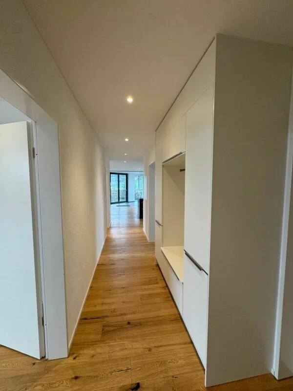 Wunderschöne moderne 3.5 Zimmerwohnung