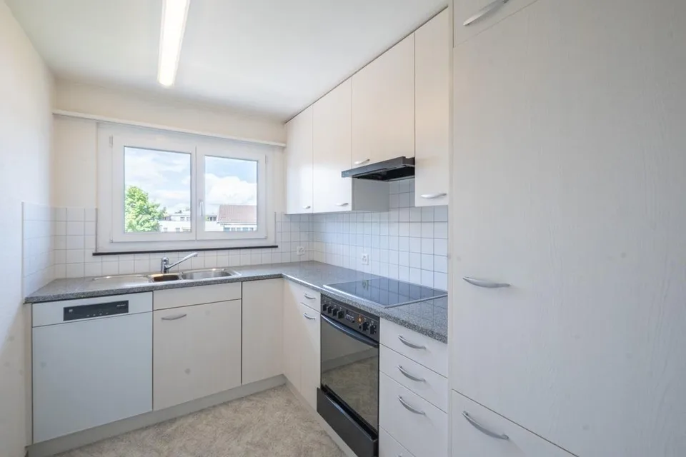 4.5-Zi. Wohnung mit Balkon im DG