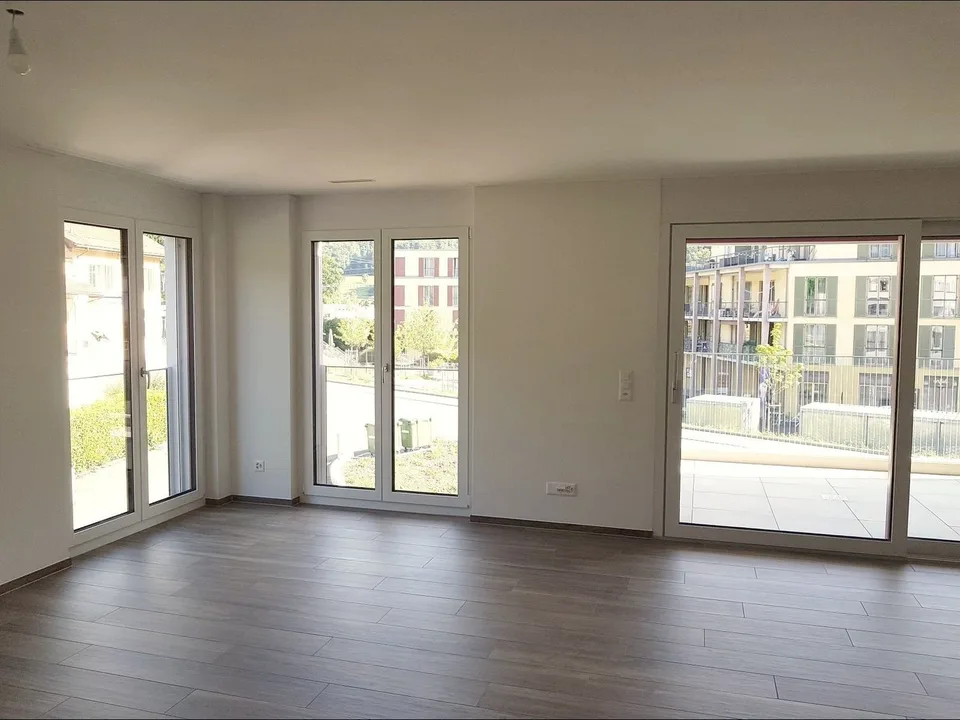 4,5 Zimmerwohnung gleich am Bahnhof Sennhof-Winterthur