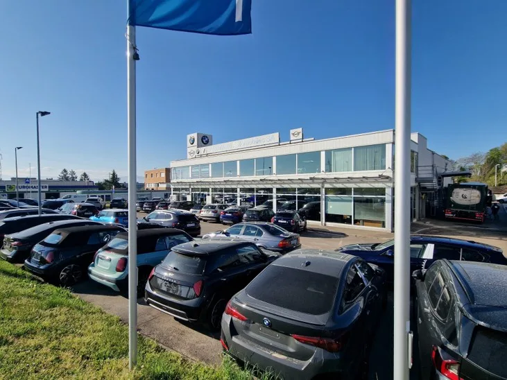 Premium-Automobilstandort - Autobahnvisibilität – Romandie Schweiz – Foto 7 von 9