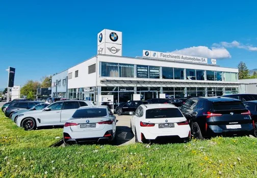 Premium-Automobilstandort - Autobahnvisibilität – Romandie Schweiz – Foto 9 von 9
