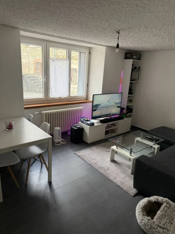 St-Imier, magnifique appartement de 3 pièces au rez -de-chaussée