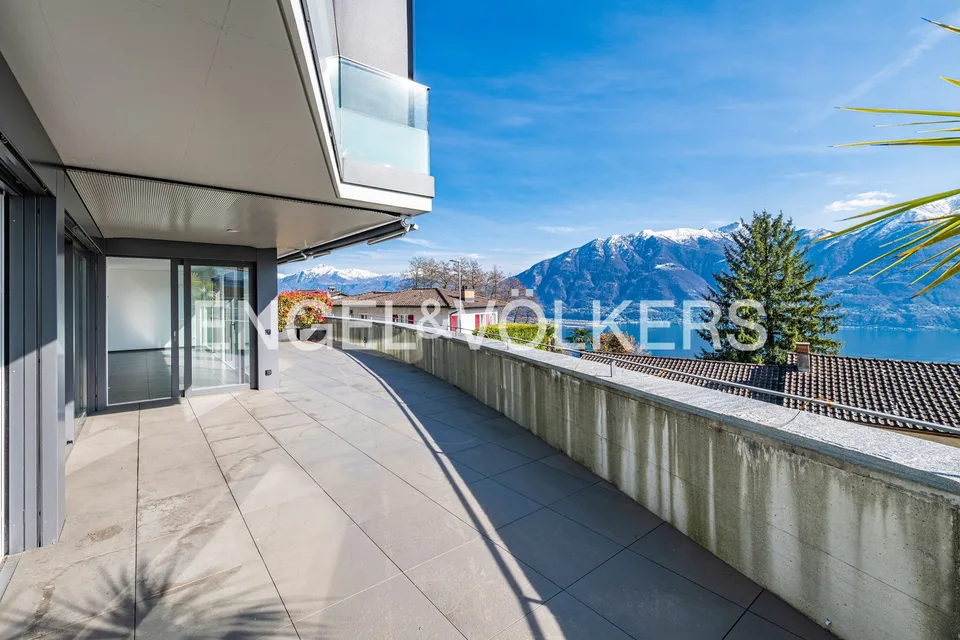 Modernes Design mit Privatgarten (111)