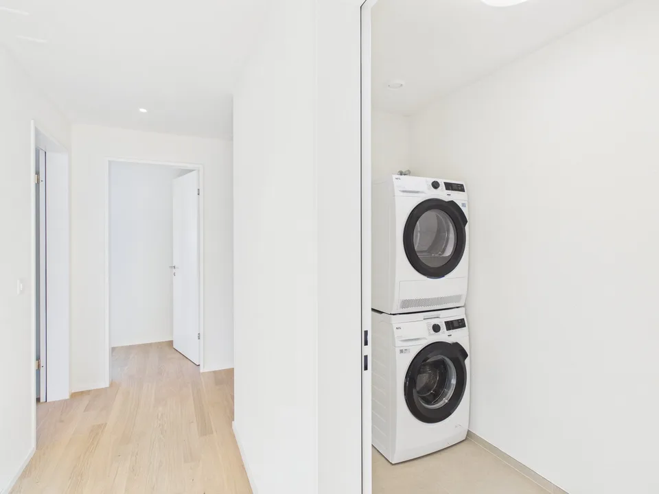 Ankommen & Wohlfühlen: 4.5-Zimmer-Neubauwohnung mit Balkon