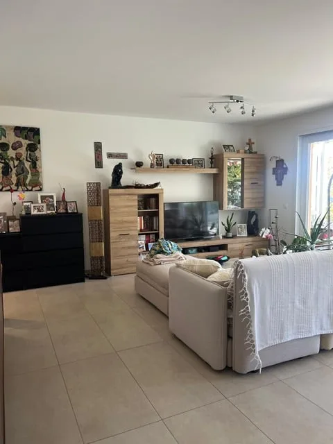 BOSCO LUGANESE - affittasi appartamento 4.5 locali