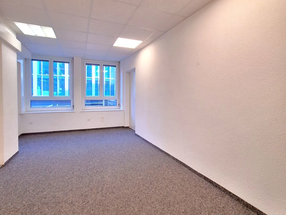 Nähe Bahnhof: Büro-/Gewerberäume mit 21 bis 232 Quadratmeter – Foto 12 von 13