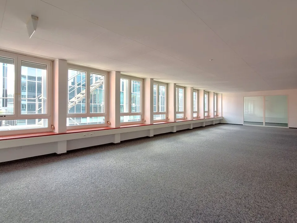 Nähe Bahnhof: Büro-/Gewerberäume mit 21 bis 232 Quadratmeter – Foto 13 von 13