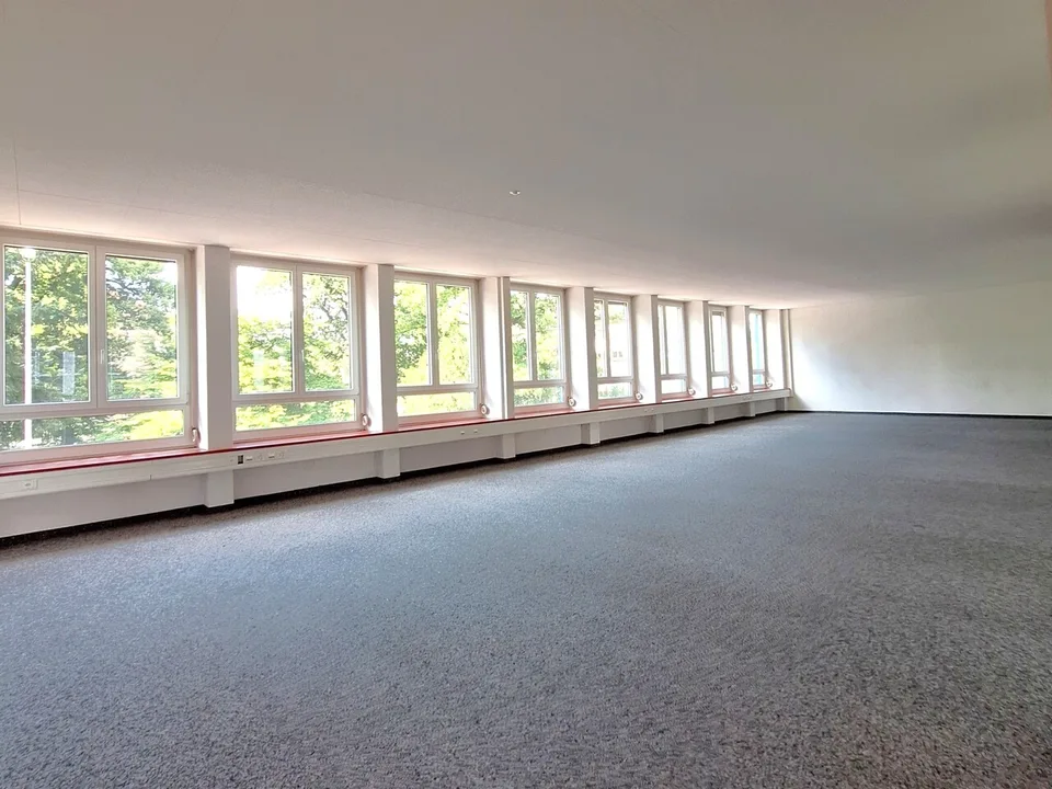 Nähe Bahnhof: Büro-/Gewerberäume mit 21 bis 232 Quadratmeter – Foto 7 von 13
