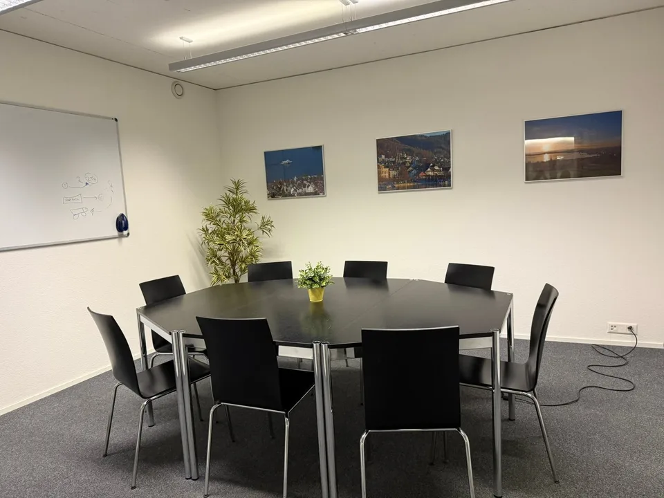 🏢 Modernes Coworking-Büro | 500 CHF/Monat | Chamerstrasse 176 Zug | Verfügbar ab sofort – Foto 7 von 23