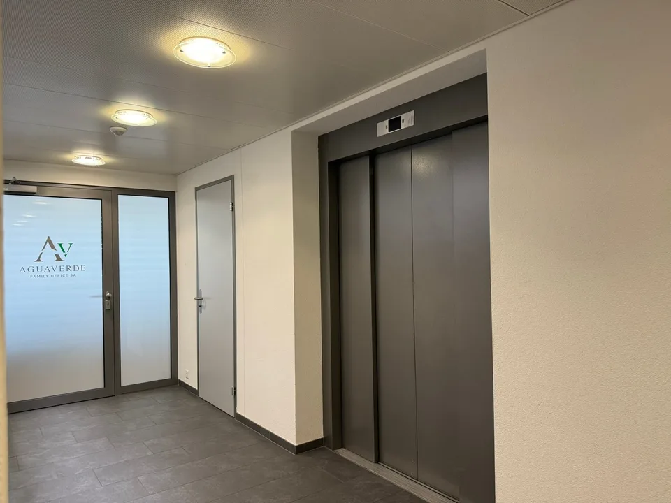 🏢 Modernes Coworking-Büro | 500 CHF/Monat | Chamerstrasse 176 Zug | Verfügbar ab sofort – Foto 11 von 23