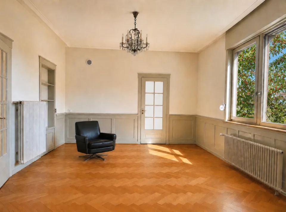 2 helle Arbeitsräume mit Wintergarten in einer Herrschaftsvilla