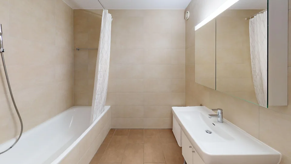 Elegant 3-bed furnished apartment with balcony in Morges – photo 12 sur 12