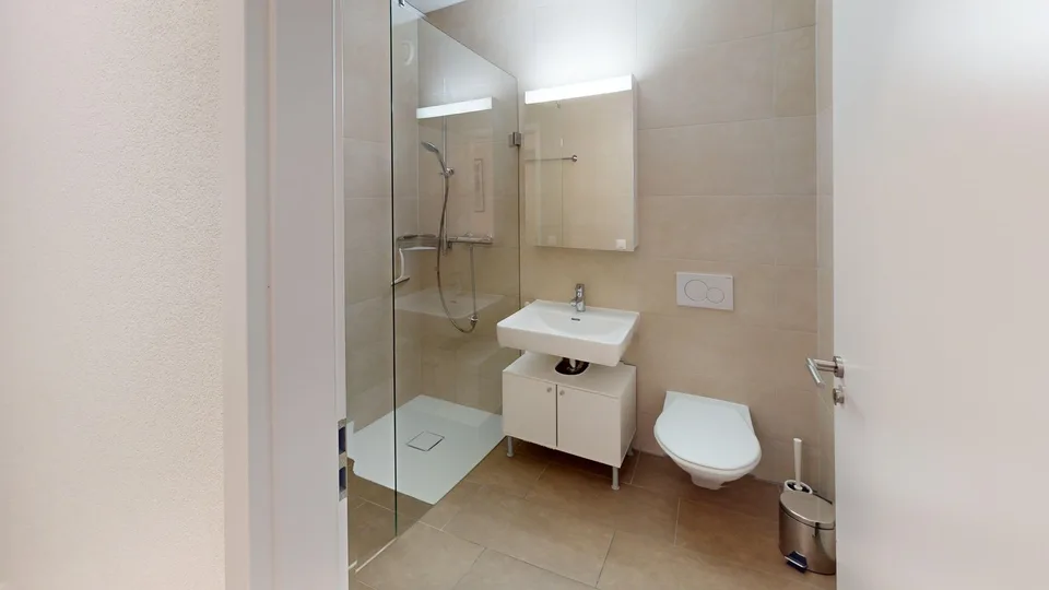 Elegant 3-bed furnished apartment with balcony in Morges – photo 11 sur 12