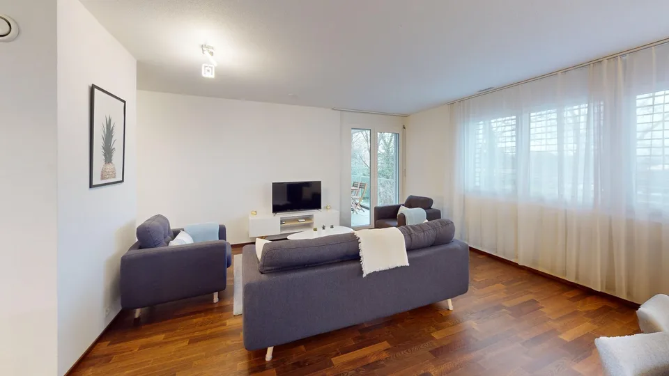 Elegant 3-bed furnished apartment with balcony in Morges
