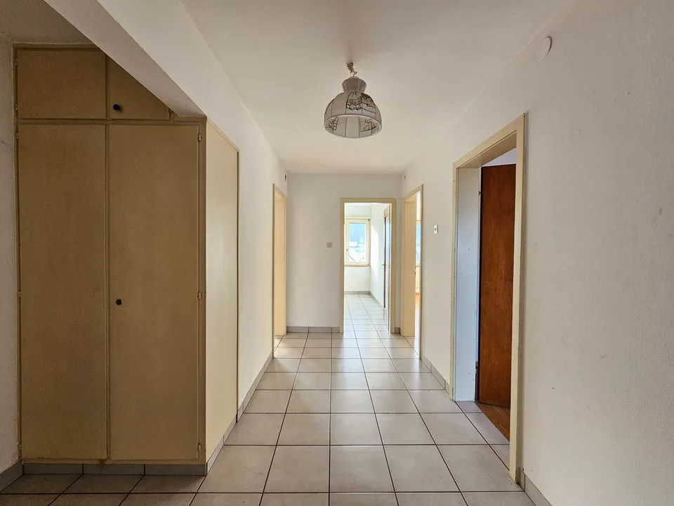 Appartement 3.5 pièces avec vue sur les montagnes à Courrendlin