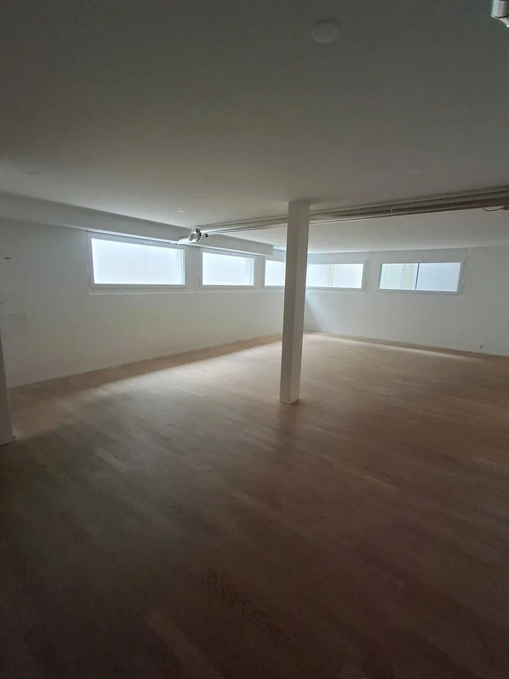 Attractive 2-story commercial space in Affoltern am Albis – photo 8 of 10