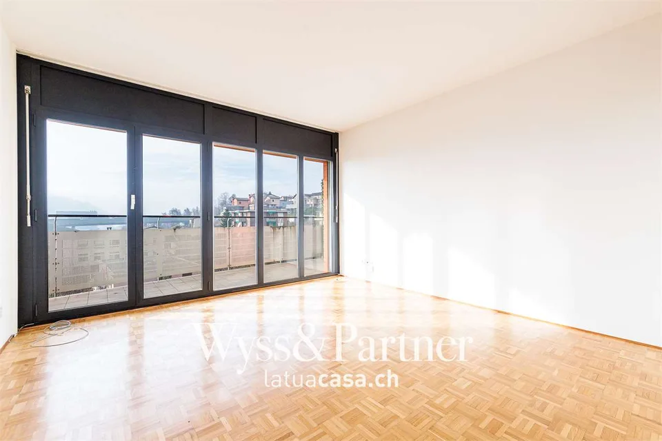 Balerna - geräumige und helle 3.5 Zimmer