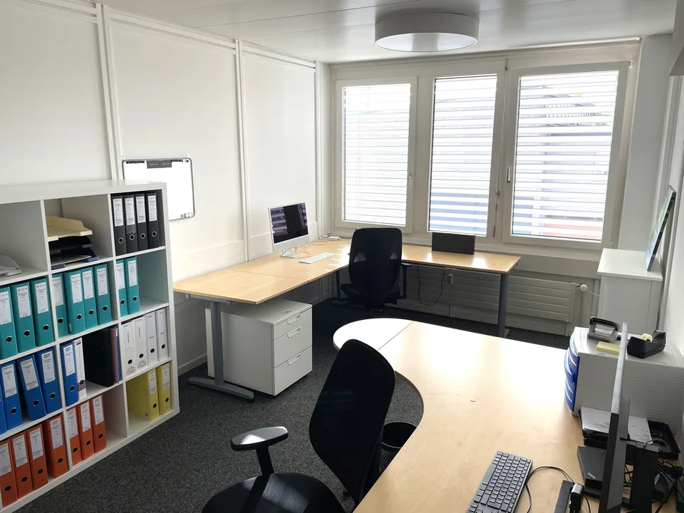 Staufrei zum Büro - vor den Toren von Basel