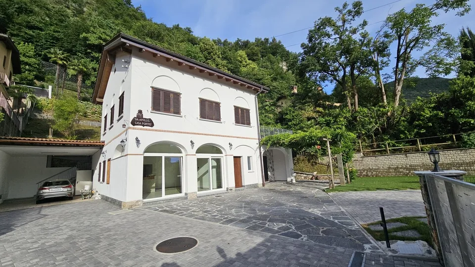 AFFITTASI NUOVO 3.5 LOCALI CON GRANDE MANSARDA