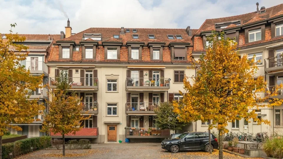 Autoabstellplatz zu vermieten!