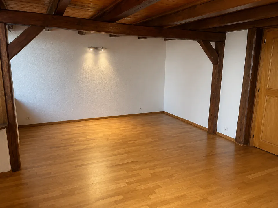Studio atipico di 33 m² in affitto a Le Mont-sur-Lausanne