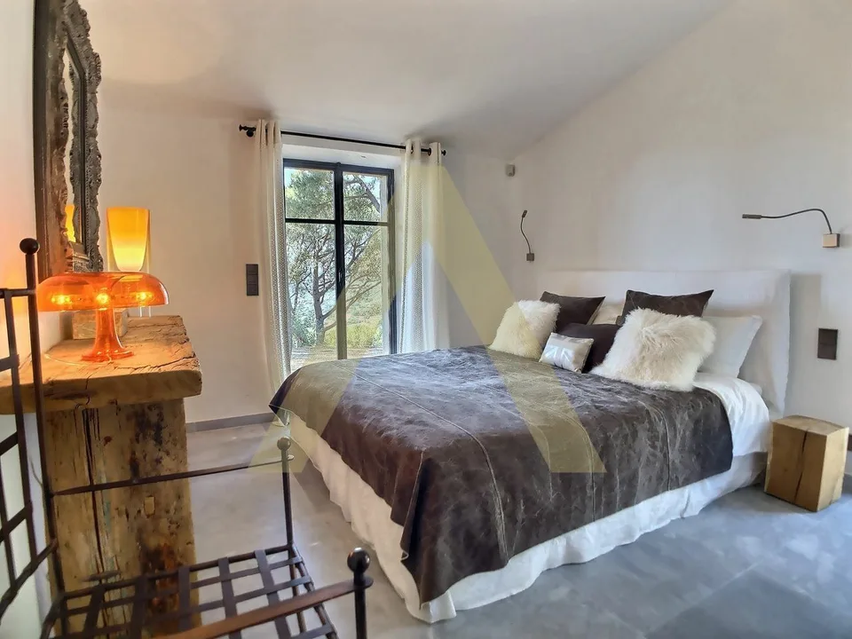 Maison de charme avec vue imprenable sur la mer à Ramatuelle