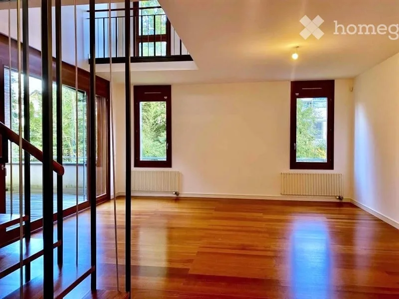 Prächtiges 7-Zimmer-Duplex mit Seeblick in Cologny