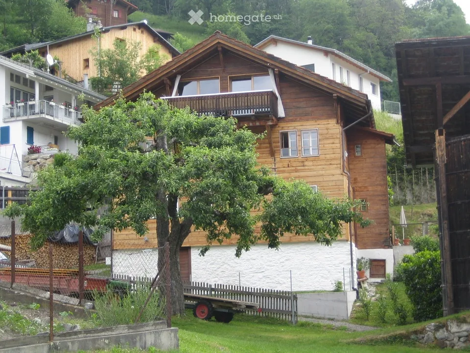 A RUEUN (vicino a ILANZ) appartamento 5 1/2 locali (110 m2)