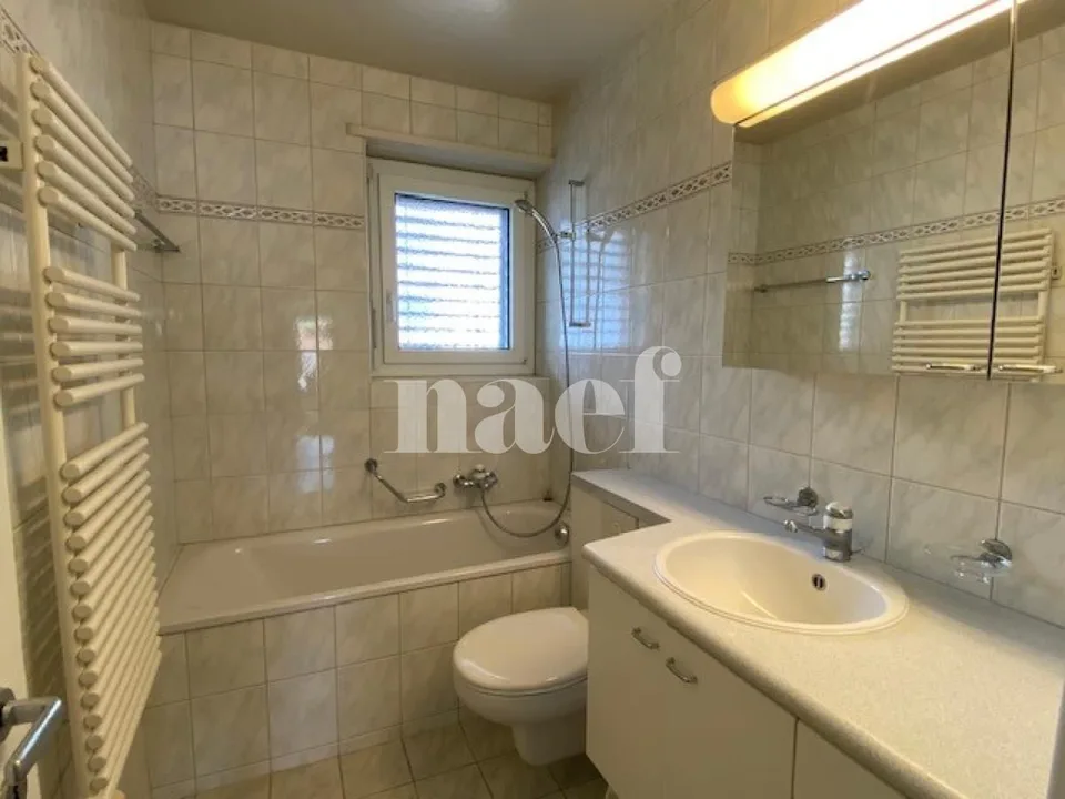 Dreizimmerwohnung im 4. Stock