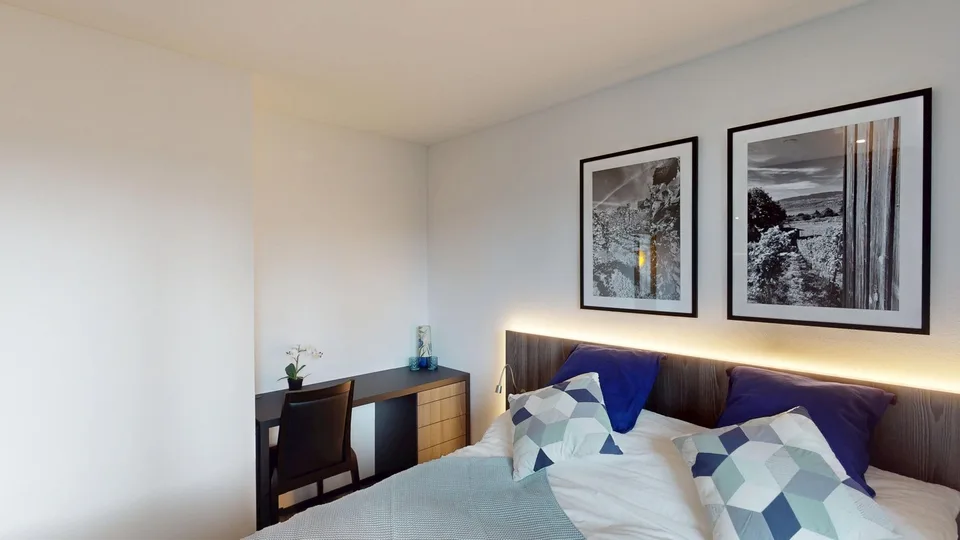 Wohnung mit Balkon – Mindestmietdauer 1 Monat – photo 17 sur 23