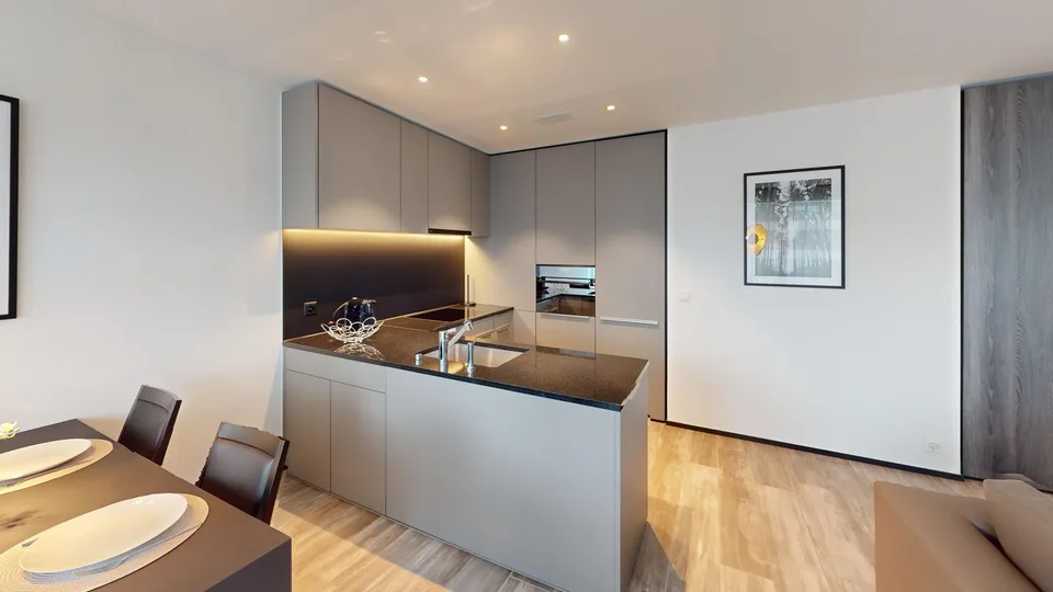 Wohnung mit Balkon – Mindestmietdauer 1 Monat – photo 11 sur 23