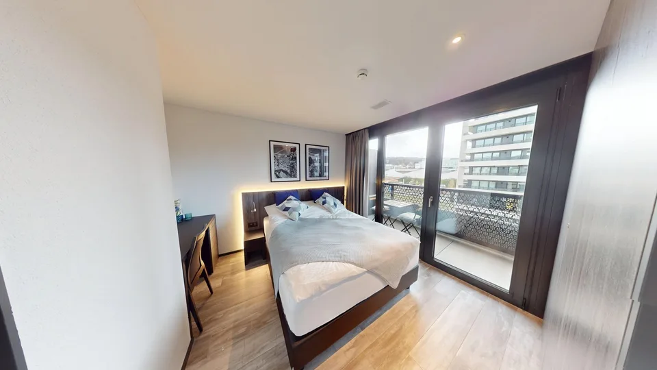 Wohnung mit Balkon – Mindestmietdauer 1 Monat – photo 15 sur 23