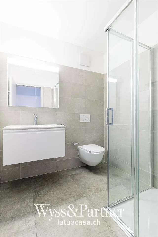 Bright 2.5-room apartment in Biasca – photo 6 of 8